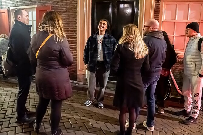 Amsterdam Red Light District and City Center Walking Tour - What the guide adds to a two-hour walk