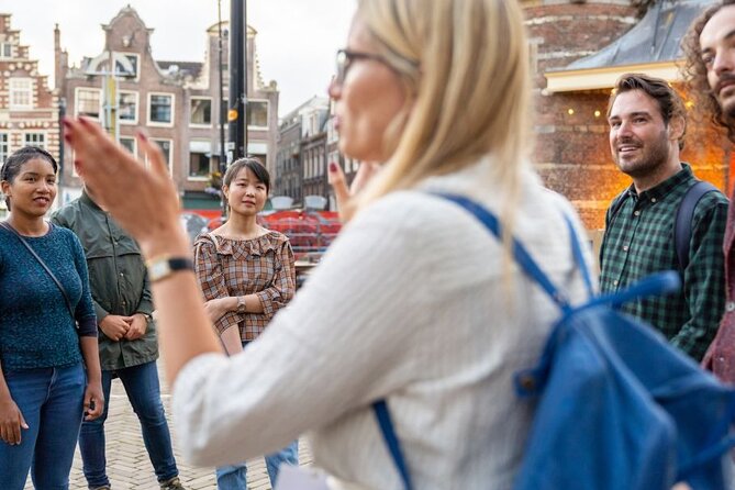 Amsterdam: Red Light District & City Tour (Private tour) - Royal history in front of the palace