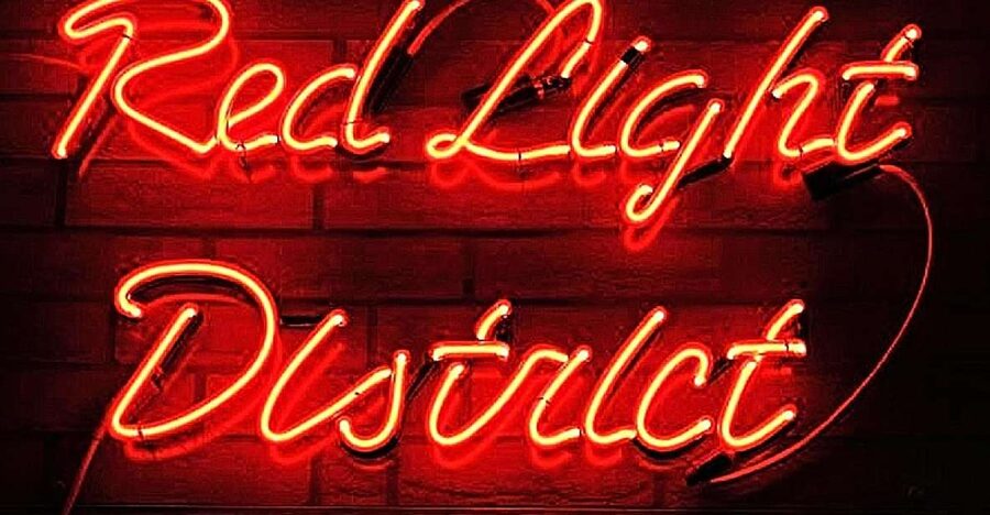 Amsterdam: Red Light District Exclusive Night Tour - Oude Kerk, Amsterdam’s oldest building