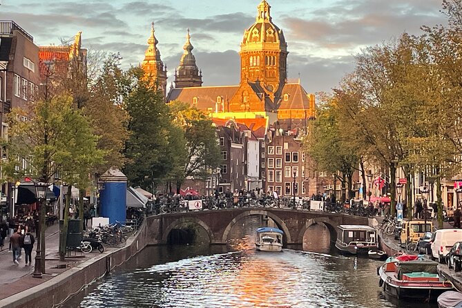 Amsterdam Red Light District: Serene and Other! - What this Red Light District walk is really about