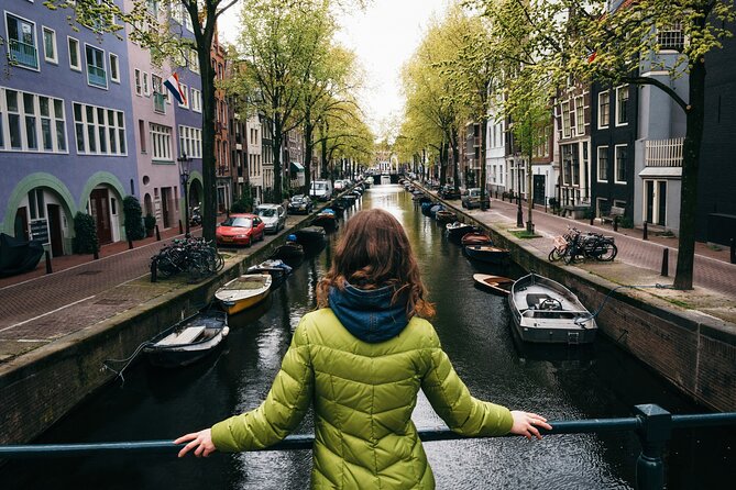 Amsterdam Red Light District Treasure: Self-Guided Tour & Quest - Starting at the 1889 Amsterdam Centraal Station