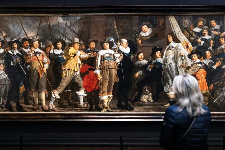 Amsterdam: Rembrandt & Van Gogh walking tour - Het Trippenhuis and Zuiderkerk