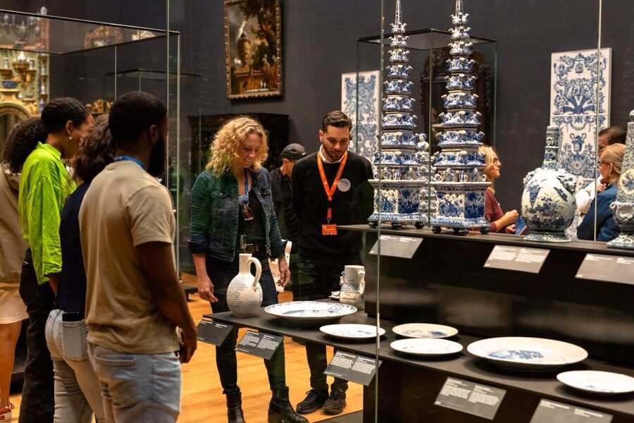 Amsterdam: Rijksmuseum Guided Tour and Ticket - Rembrandt’s portraits and Ferdinand Bol