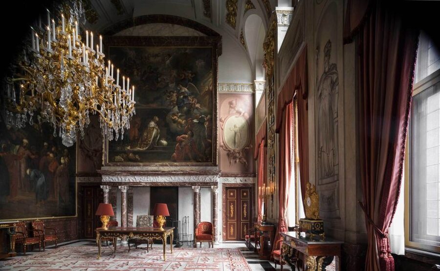 Amsterdam: Royal Palace Entry Ticket and Audio Guide - Louis Napoleon’s furniture and the palace today