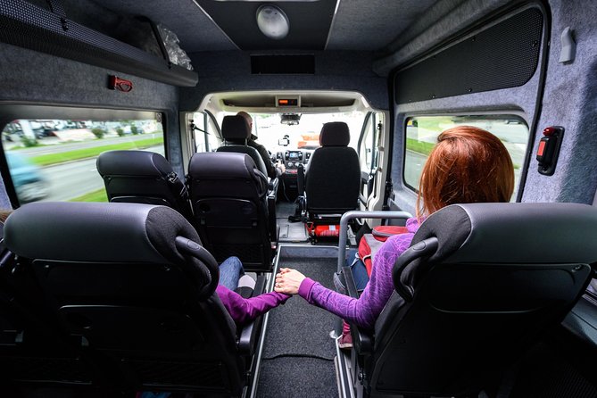 Amsterdam Schiphol Airport (AMS) Round Trip transfer to Amsterdam City - The important weak point: airport coordination