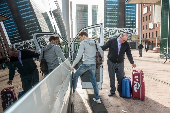 Amsterdam Schiphol Airport (AMS) Round Trip transfer to Amsterdam City - Luggage, children, and practical limits
