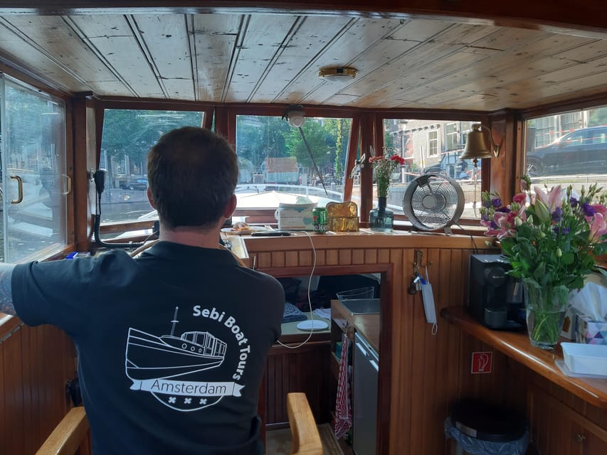 Amsterdam: Small-Group Canal Cruise incl. Drinks and Snacks - Setting off from Keizersgracht 196