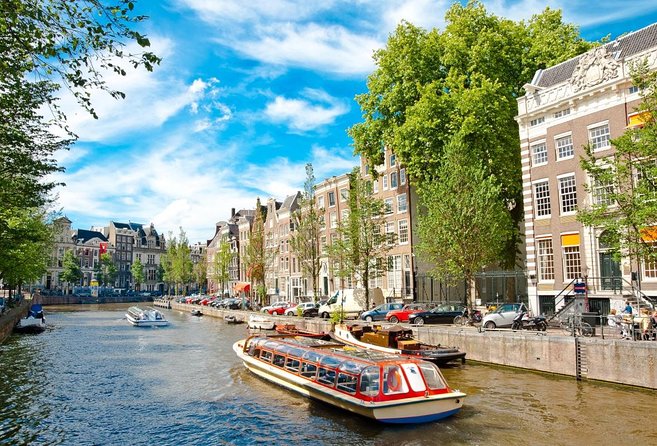 Amsterdam Small-Group Canal Cruise Including Snacks and Drinks - Key points to know before booking