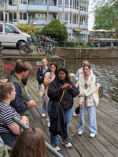 Amsterdam: small group tour: History, humor & hidden gems - VOC power and the Zuiderkerk