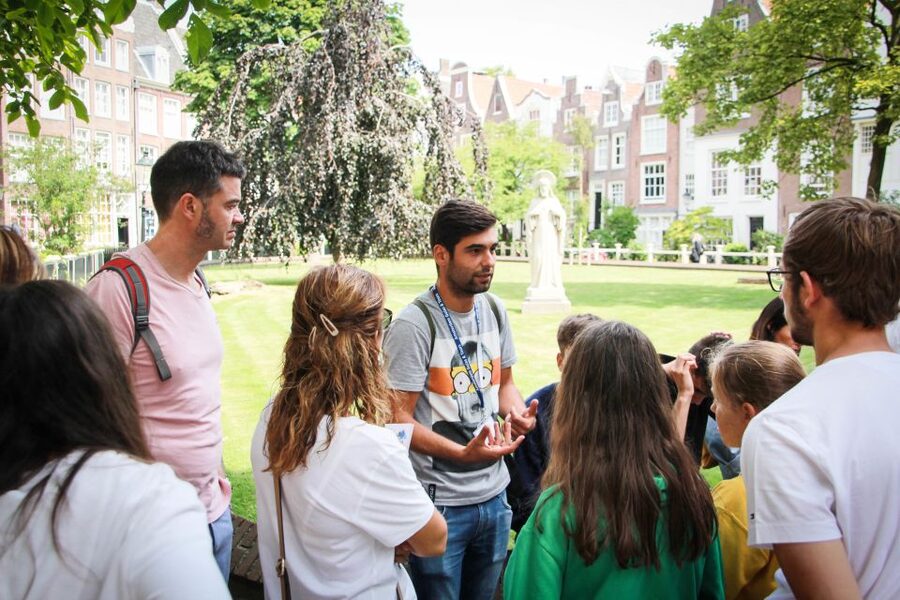 Amsterdam Small-Group Walking Tour - Dam Square, Nieuwe Kerk, and the Royal Palace