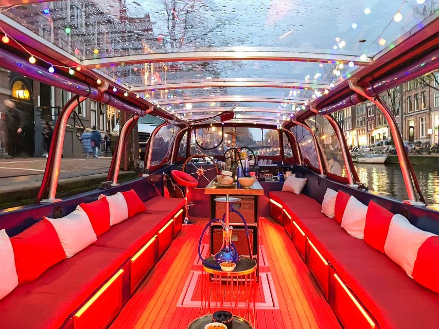 Amsterdam: Smoke and Lounge City Boat Cruise - The special winter light-show version