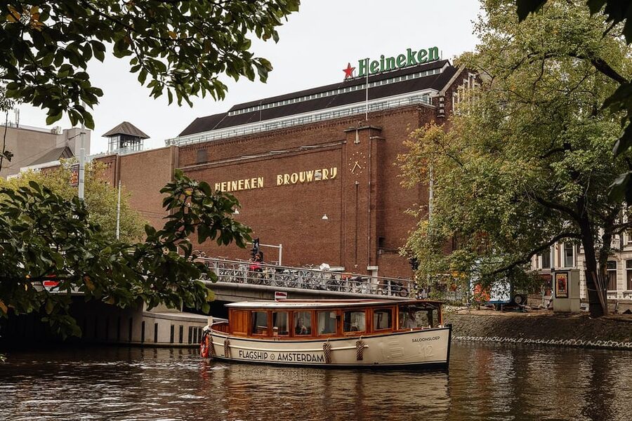 Amsterdam: The Heineken Flagship Canal Cruise - Starting beside the Rijksmuseum