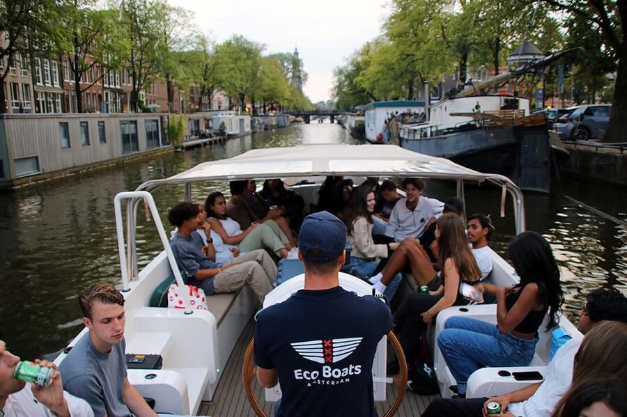 Amsterdam: The Newest Canal Cruise with Drink Option - What the small boat changes