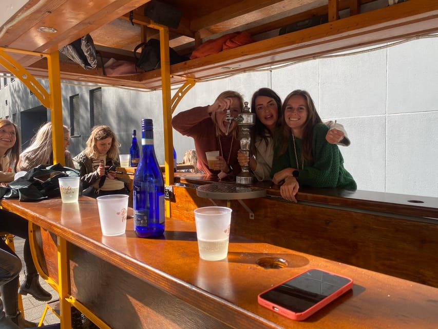 Amsterdam: The Original BUBBLES & BIKE Private Prosecco Tour - The small details that make or break the outing