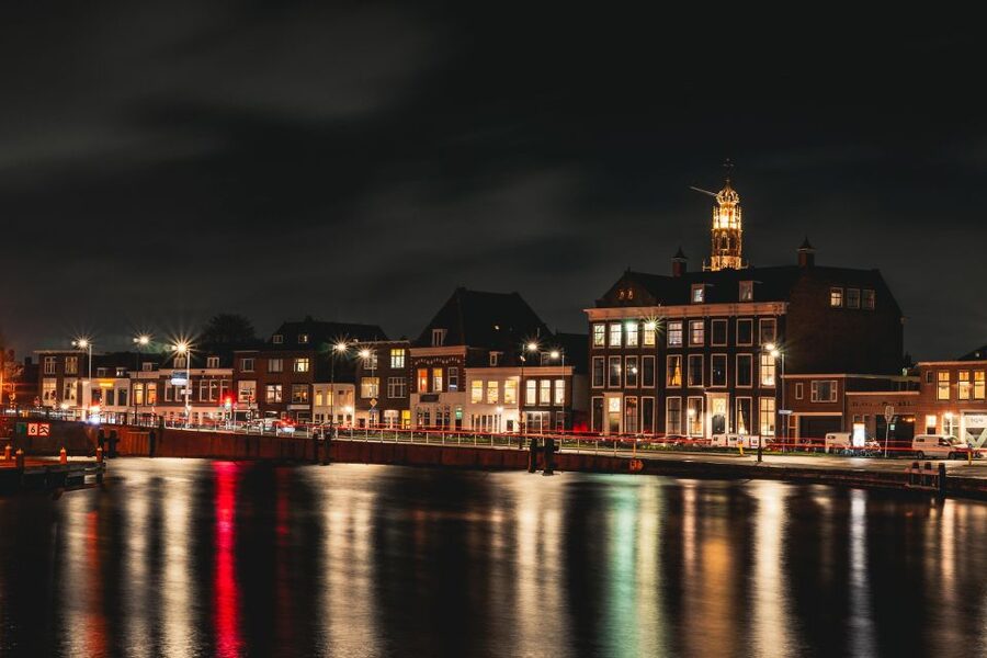 Amsterdam to Haarlem: Private Day-Trip Experience - Grote Kerk and the story of the Grote Markt