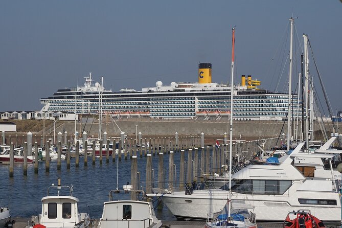 Amsterdam to IJmuiden Private Transfer - Why private service can beat public transport