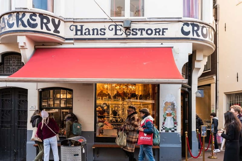 Amsterdam: Ultimate Amsterdam Food Tour - Stories around Spui Square and the historic center