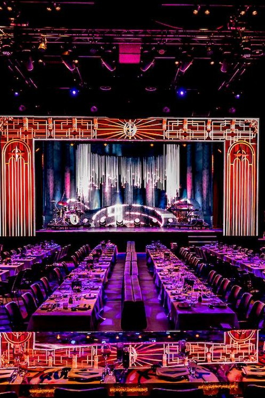 Amsterdam: VEGAS Dinner Show with 3-Course Sharing Menu - A long night with a late finish