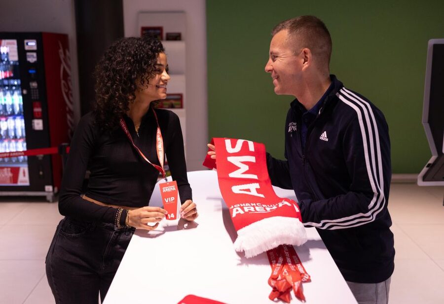 Amsterdam: VIP Johan Cruijff ArenA Tour with Drink and Scarf - Practical details that can save you trouble