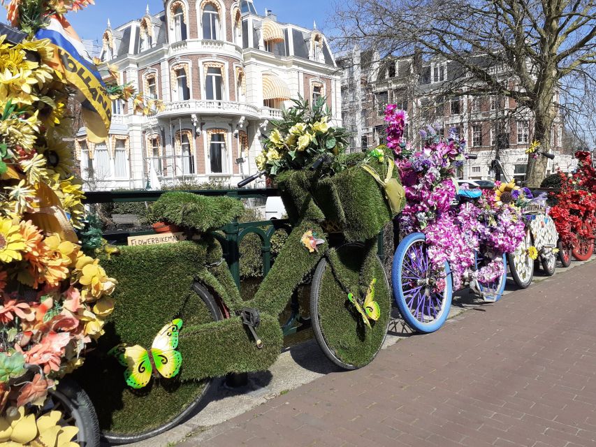 Amsterdam Walking Tour and Canal Cruise - Museum Square gives you a useful first look