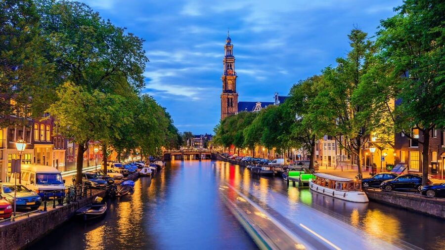 Amsterdam Walking Tour with a Local - Languages, Access, And Simple Preparation