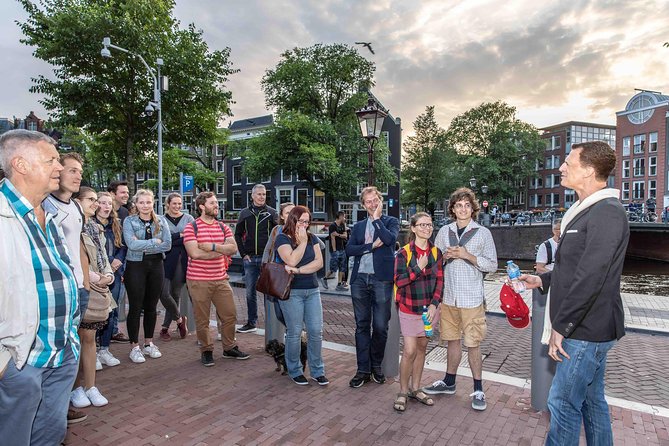 Amsterdam Walking Tour with a local comedian as guide - Key points at a glance