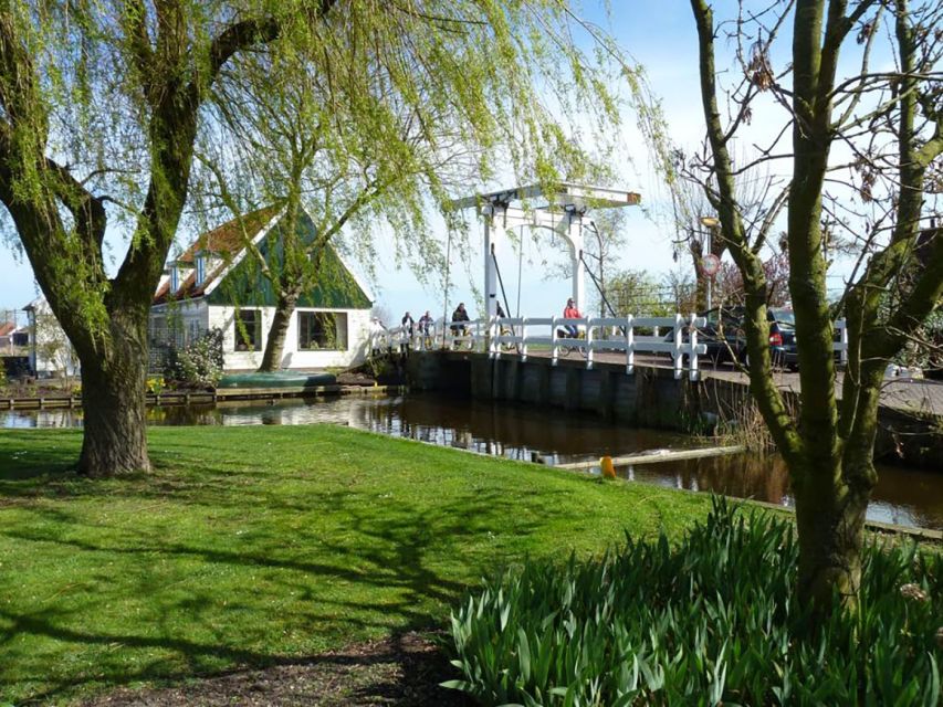 Amsterdam: Waterland District Countryside Villages Bike Tour - Who should book this Waterland ride?