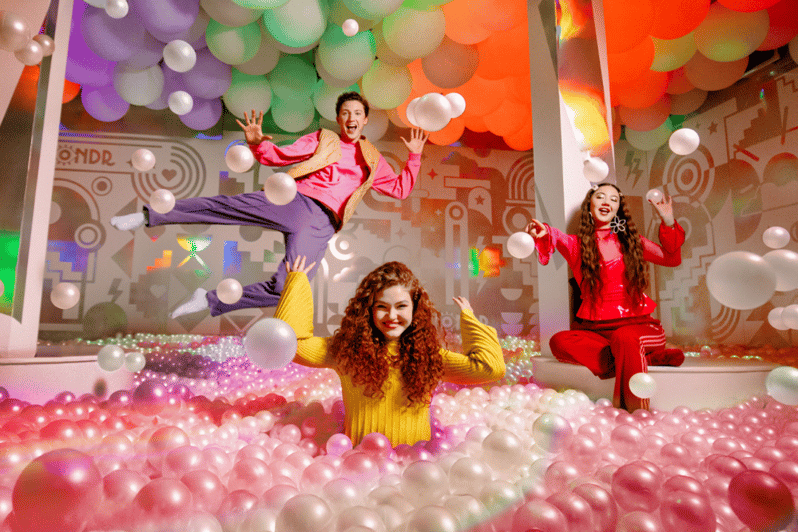 Amsterdam: WONDR Immersive Playground Experience Ticket - WONDR Amsterdam: a playground built for pictures and play