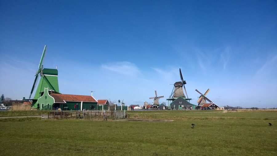 Amsterdam: Zaanse Schans 3-Hour Small Group Tour - Why Zaanse Schans works well as a half-day trip