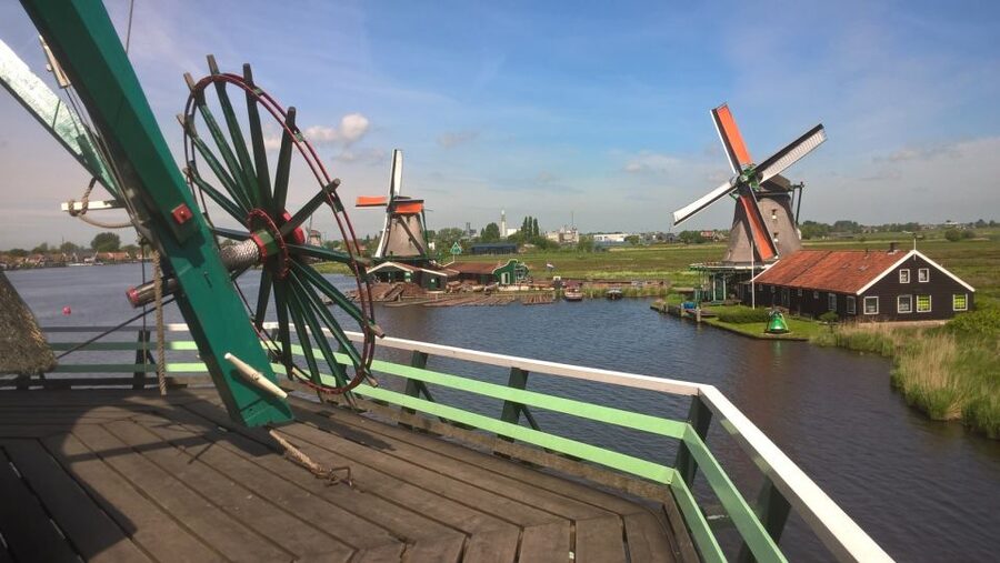 Amsterdam: Zaanse Schans 3-Hour Small Group Tour - Meeting near Amsterdam Centraal