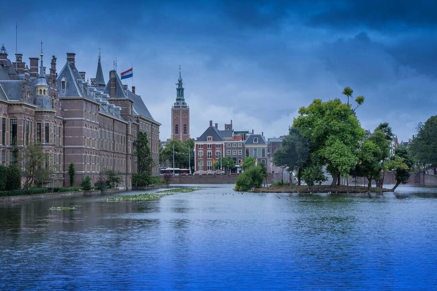 Amsterdam: Zaanse Schans, The Hague & Rotterdam Tour - The Hague in a tight two-hour visit