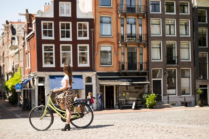 Anne Frank Private Bike Tour in Amsterdam - Following the Amstel through wartime Amsterdam