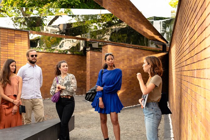 Anne Frank's Story - Guided Walking Tour through Amsterdam - The Auschwitz Monument and the weight of remembrance