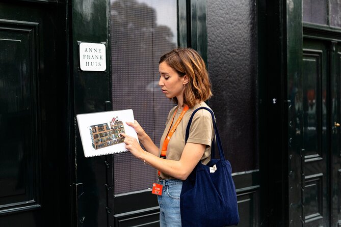 Anne Frank's Story - Guided Walking Tour through Amsterdam - Dam Square and the National Monument
