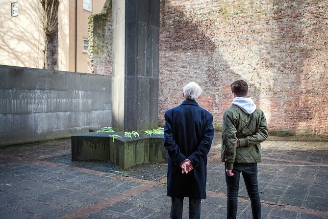 Anne Frank Small Group Walking Tour - Portuguese Synagogue: a striking place to begin
