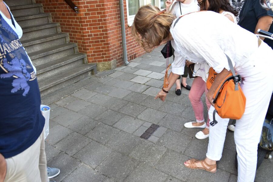 Anne Frank Story & Private 2-Hour Neighborhood Tour - Who will enjoy this walk most?