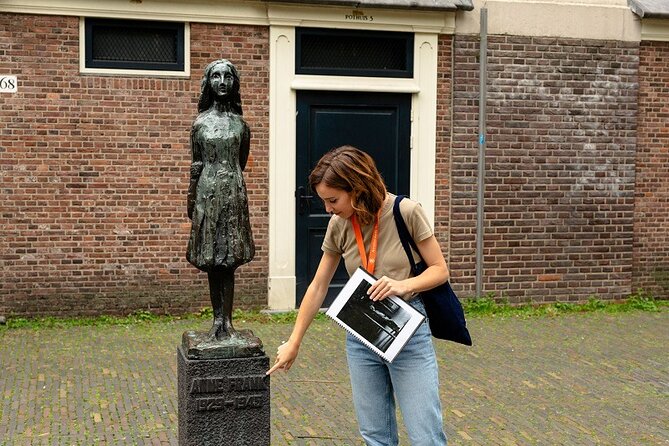 Anne Frank Walking Tour in Amsterdam - The Jewish Quarter and the first hour