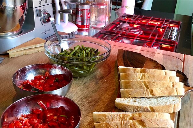 Authentic Italian Dinner in Cozy Canal Home in Amsterdam - Is $154.96 a fair price?