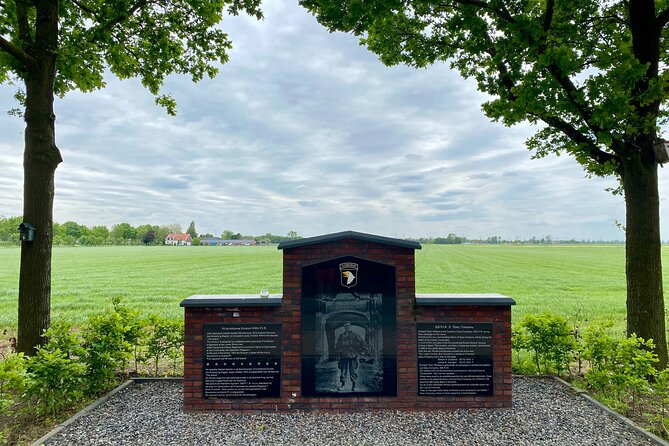 Band of Brothers in Holland Private Tour from Amsterdam - Son and the bridge that shaped the advance