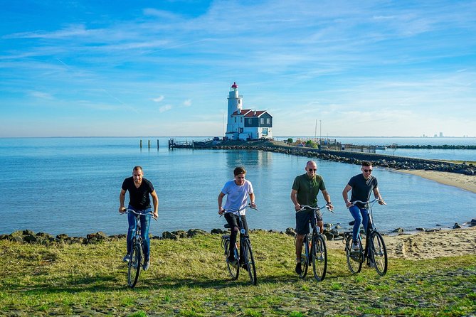 Bike rental Volendam - Explore the Countryside of Amsterdam - Edam fits neatly into a one-hour ride