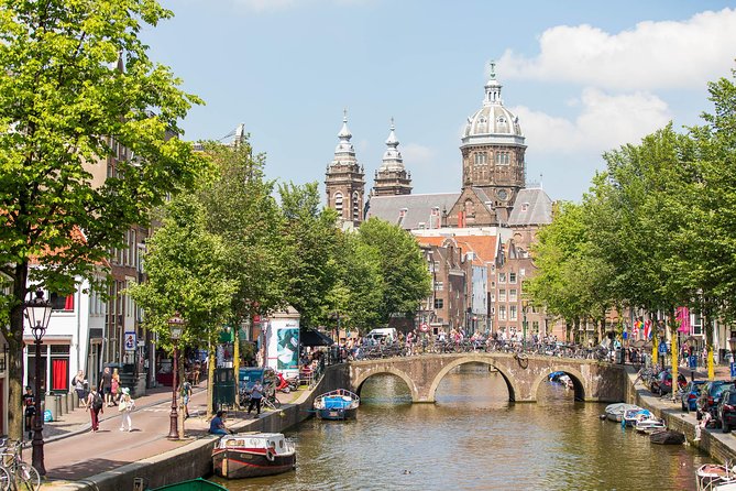 Body Worlds Amsterdam & 1-Hour Canal Cruise - Should you book Body Worlds and the canal cruise?