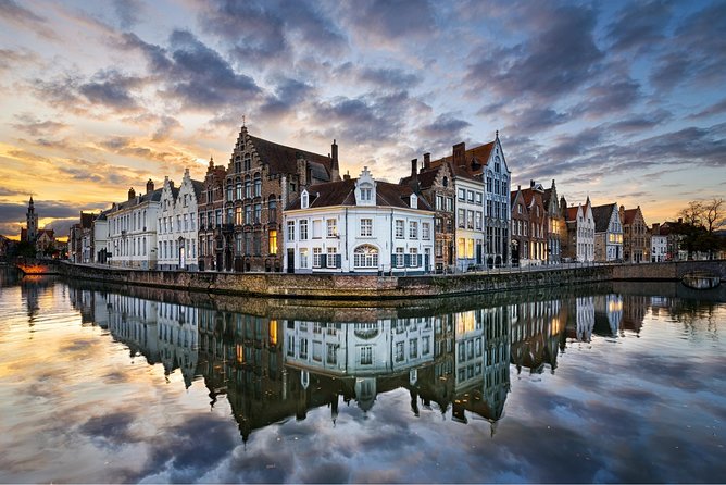 Bruges bus tour from Amsterdam - Bruges’ best bridges and canal views