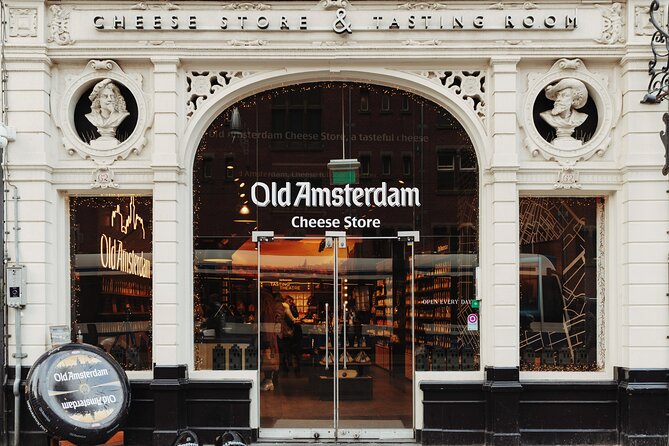 Cheese and Wine tasting in Amsterdam - Five Dutch cheeses and the logic behind the pairings