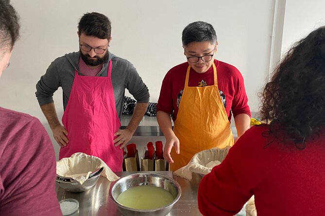 Cheese making workshop next to De Hallen, heart of Amsterdam - What you take home after three hours