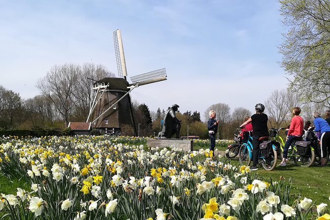 Countryside Bike Tour from Amsterdam: Cheese, Clogs & a Windmill - Irene Hoeve for cheese, clogs, and a practical taste of Dutch life