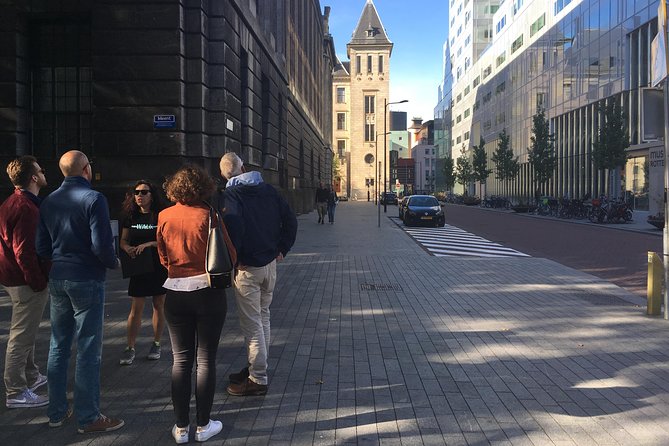 Cultural Walking Tour in Rotterdam - What the guide adds to the walk
