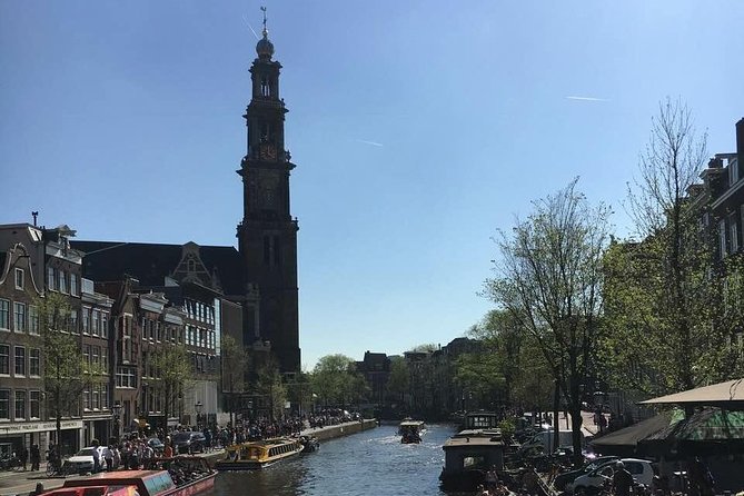 CULTURE Cultural city tour - Magna Plaza shows Amsterdam’s architectural side
