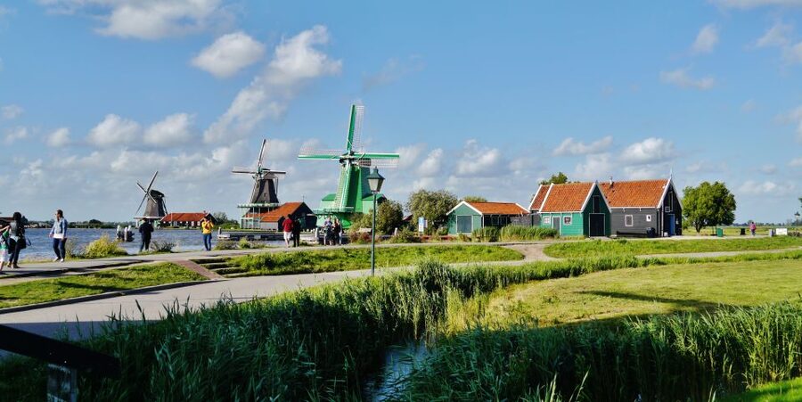 Day Trip to Zaanse Schans, Volendam and Marken - Zaanse Schans, the day’s main visual treat