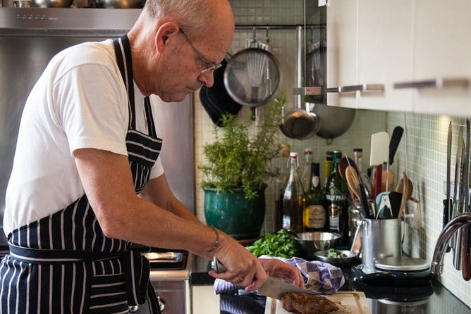 Dining With The Dutch: Enjoy A Delicious 4-Course Family Meal - Why the six-person limit makes a difference