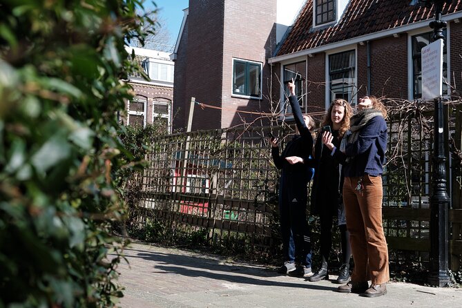 Discover Gouda with a self-guided Outside Escape city game tour! - Starting on Agnietenstraat and following the case